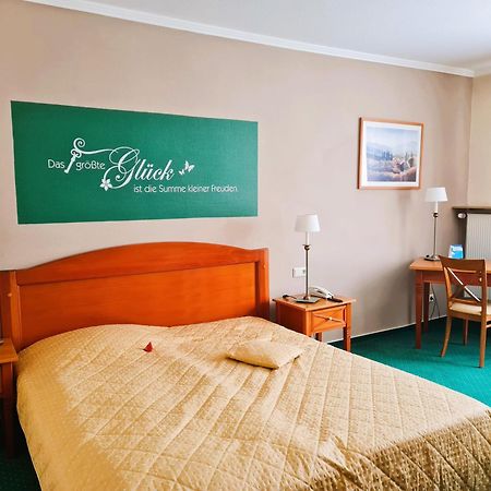Hotel Zur Post Waldbreitbach Luaran gambar