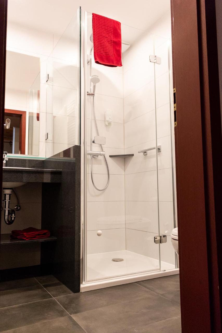 Hotel Zur Post Waldbreitbach Luaran gambar